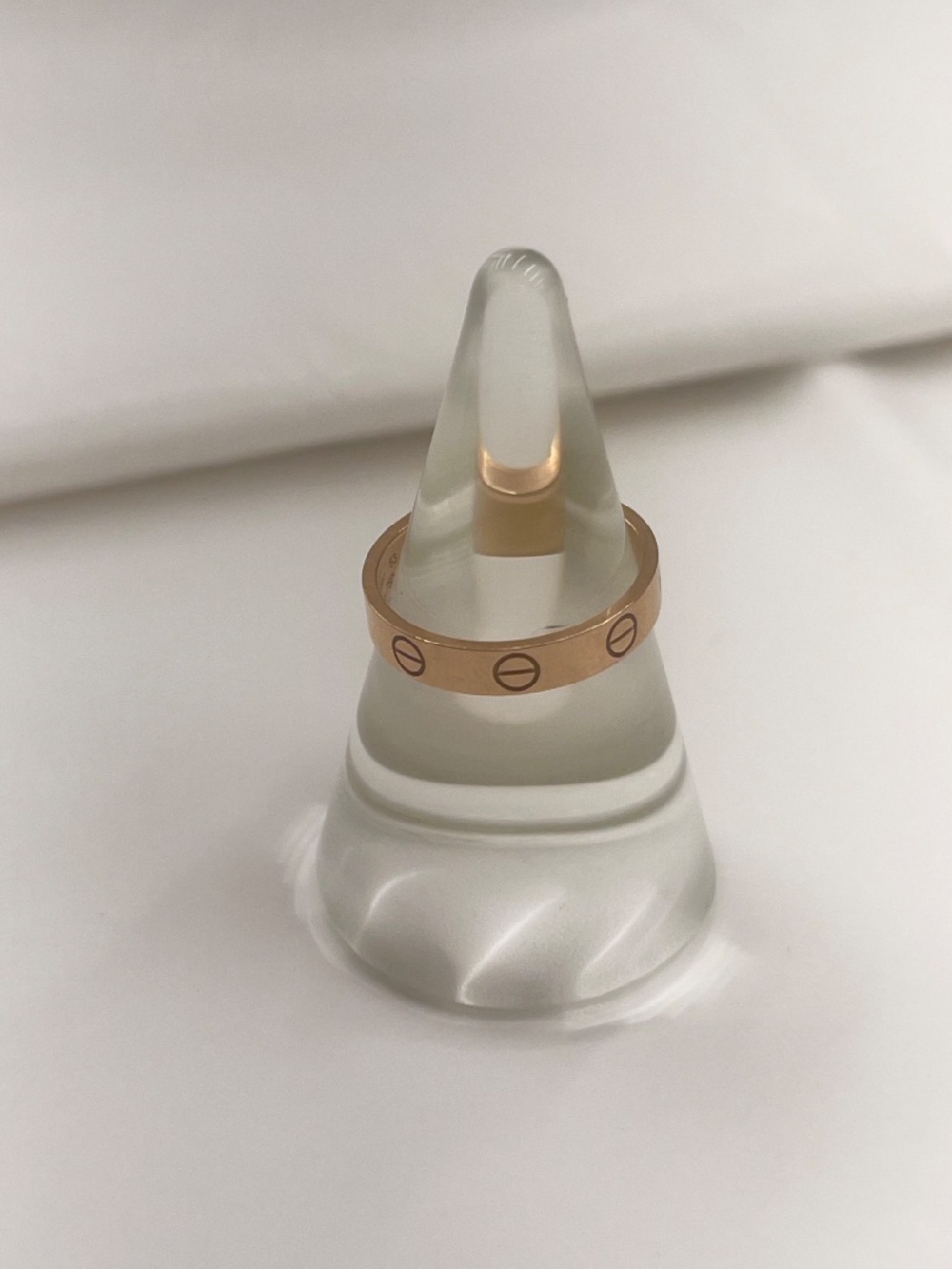 Cartier LOVE Wedding Band Size: 6.5 Retail $1,250 - Picture 8 of 9